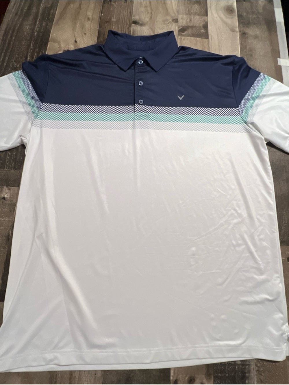 Callaway Navy and White Chevron Stripe Golf Polo